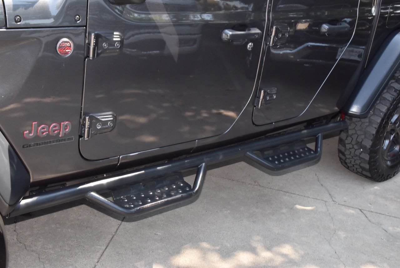 Used 2023 Jeep Gladiator Rubicon w/ Cold Weather Group AWD/4WD image 36
