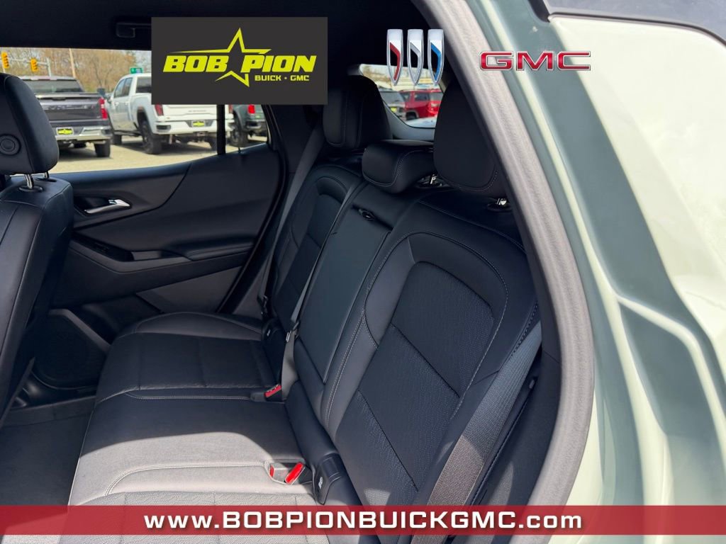 Used 2025 Chevrolet Equinox LT w/ Convenience Package II AWD/4WD image 6