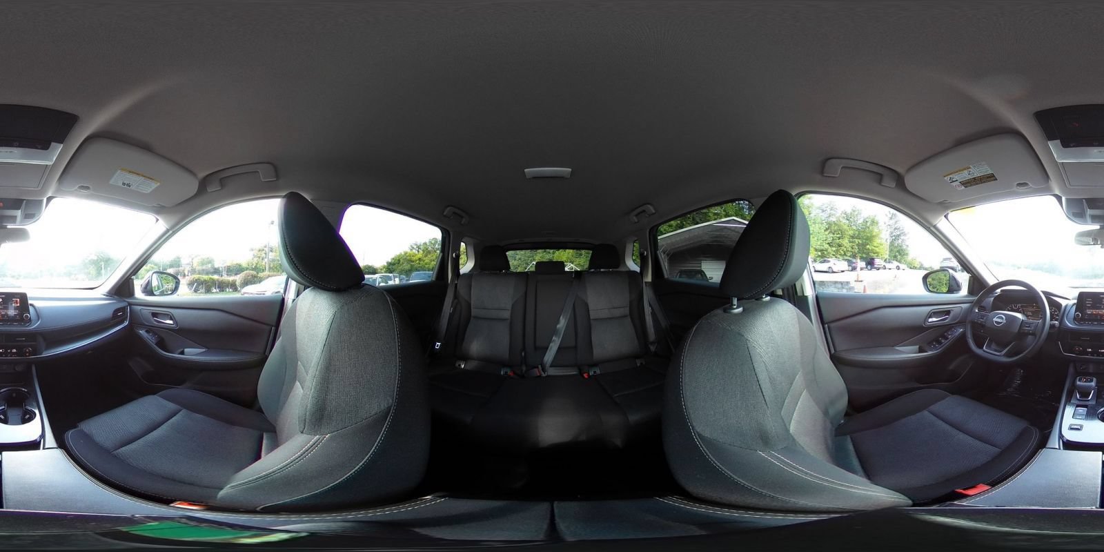 Used 2025 Nissan Rogue SV FWD image 39