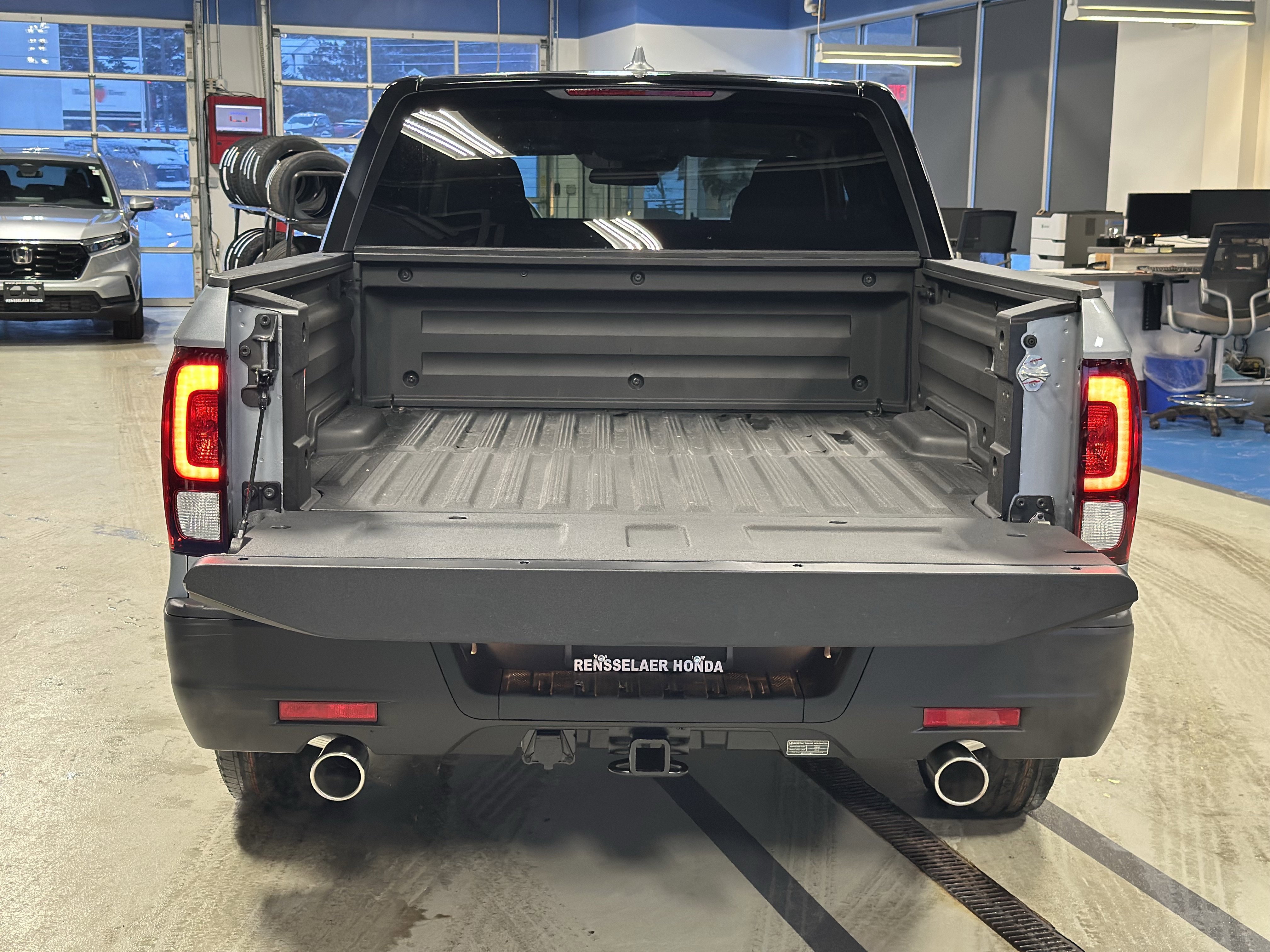 New 2026 Honda Ridgeline Sport image 6