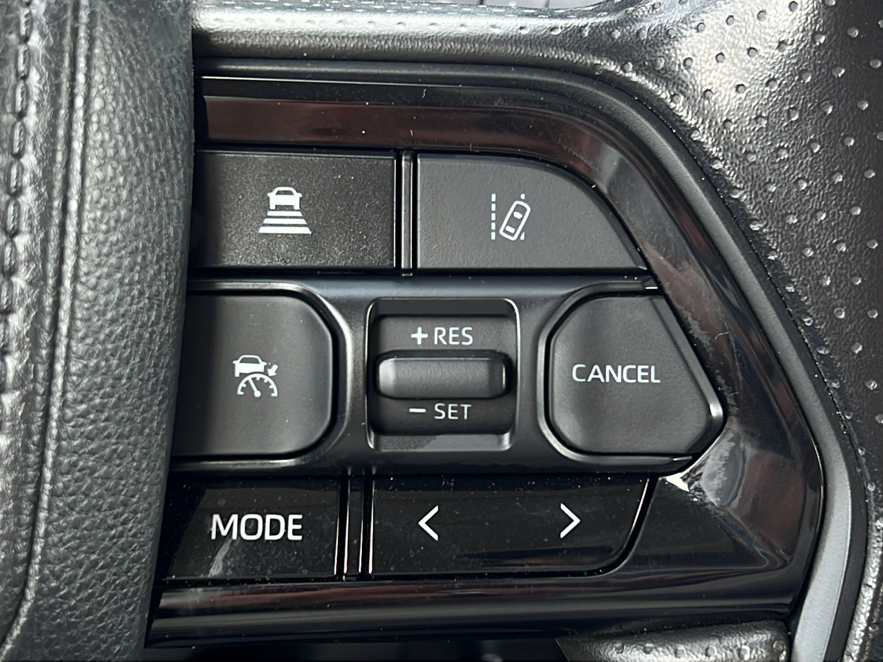 Used 2024 Toyota Tundra SR5 w/ SR5 Convenience Package AWD/4WD image 19