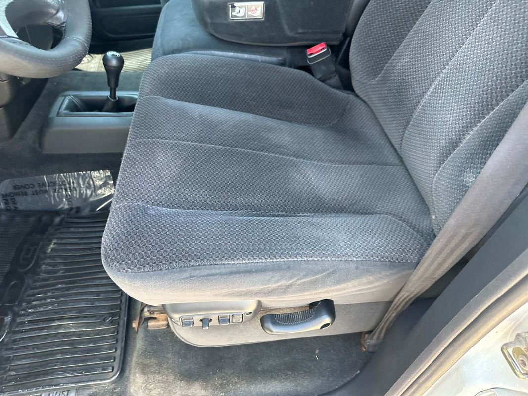 Used 2003 Dodge Ram 2500 Truck SLT image 36