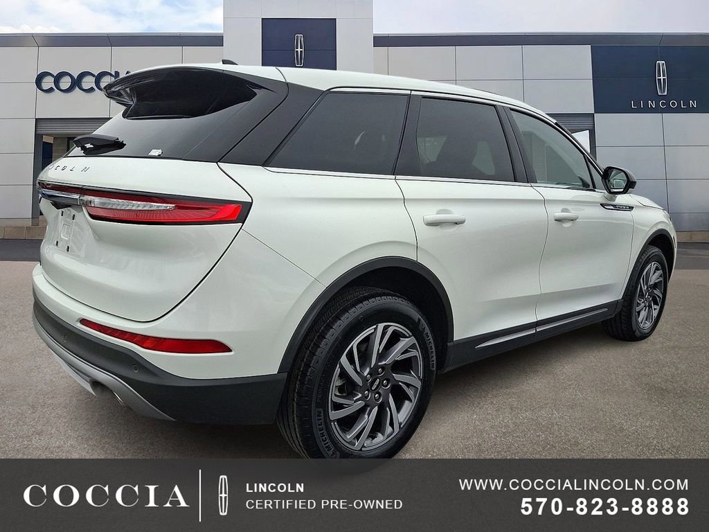 Certified 2023 Lincoln Corsair AWD image 4