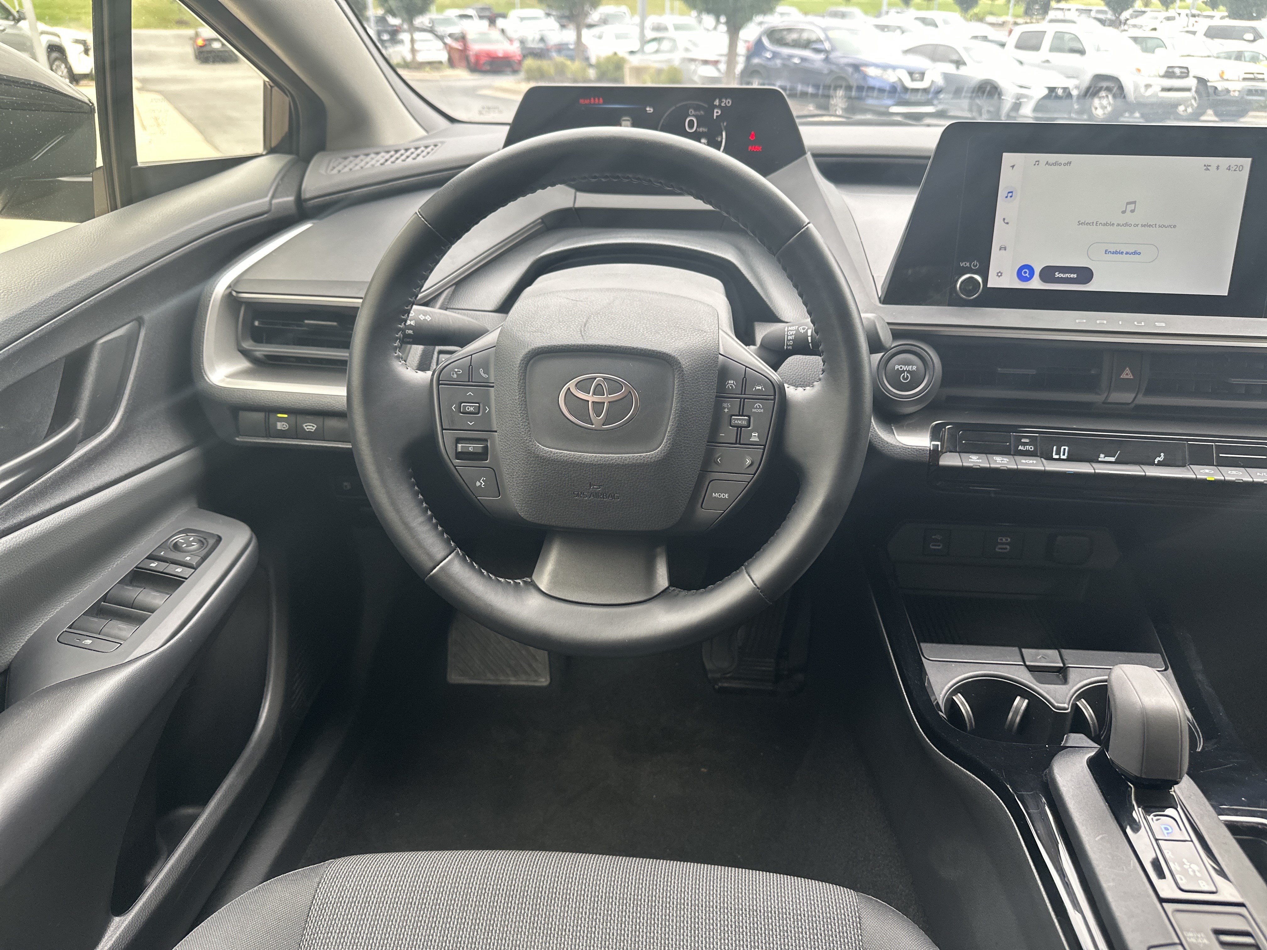 Used 2025 Toyota Prius LE FWD image 16