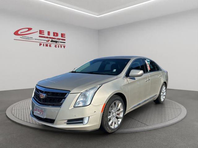 Used 2016 Cadillac XTS Luxury FWD image 1