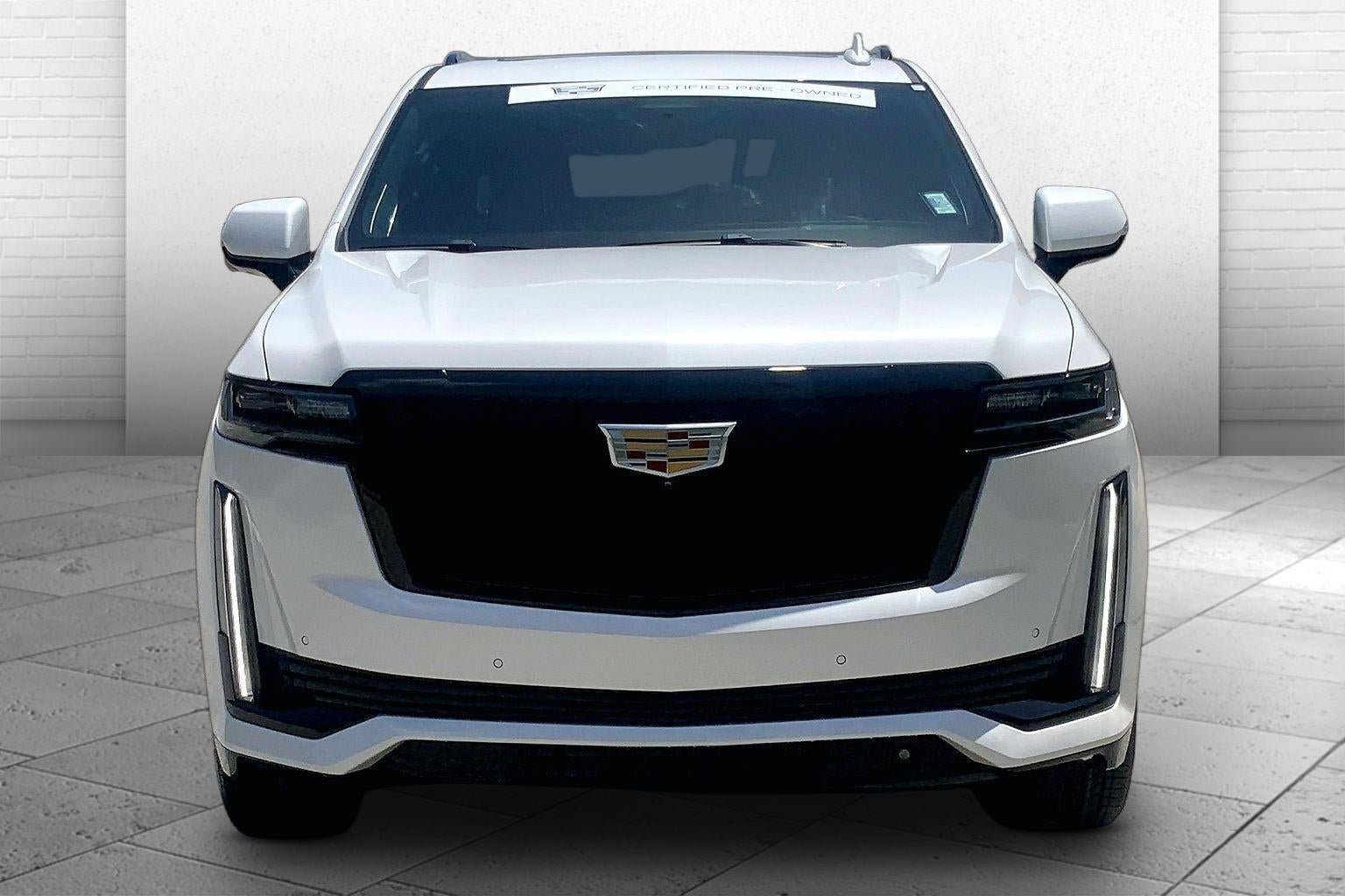 Certified 2022 Cadillac Escalade Sport Platinum w/ Heavy-Duty Trailer Package AWD/4WD image 2