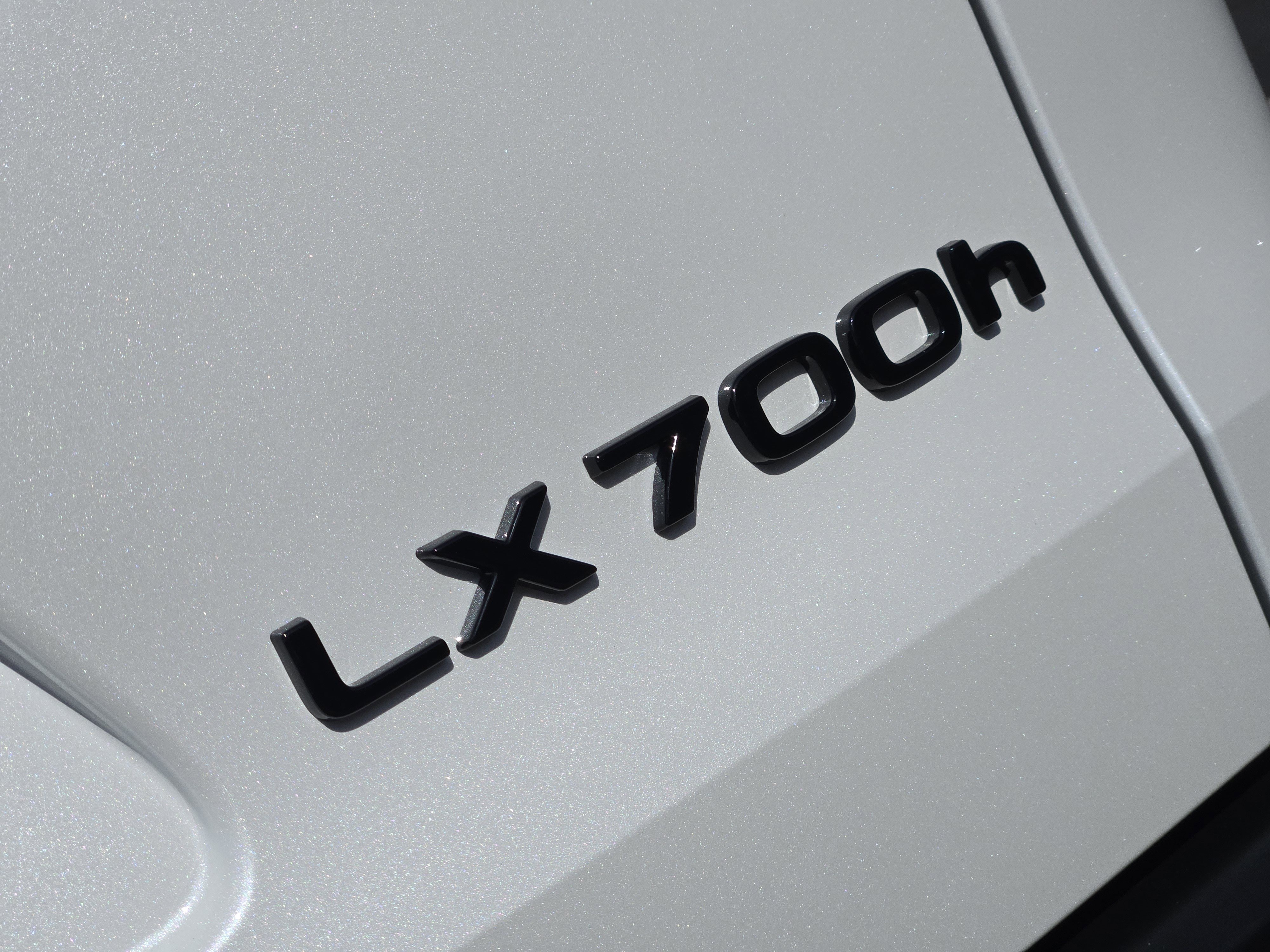 New 2026 Lexus LX 700h Luxury w/ Appearance Package image 7