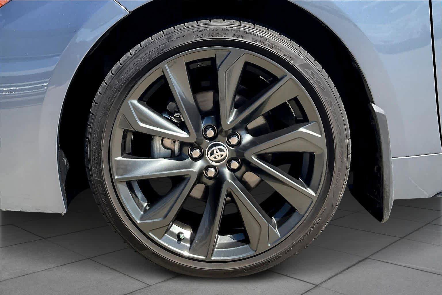 Used 2026 Toyota Corolla SE FWD image 11