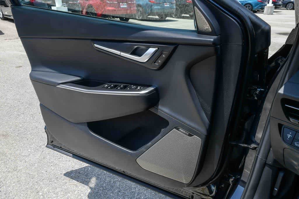 Used 2024 Kia EV6 Wind RWD image 25