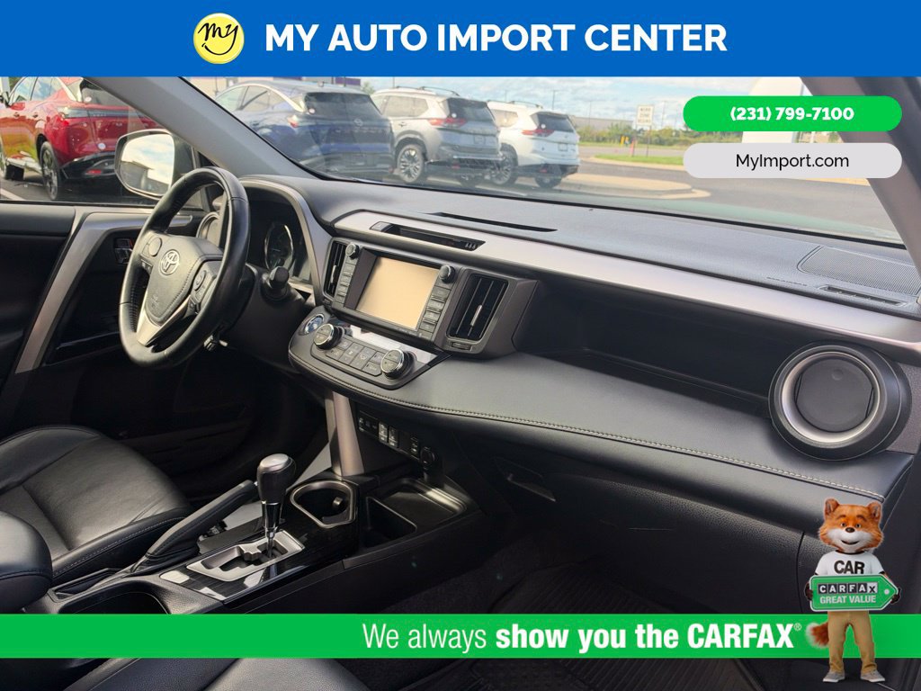 Used 2018 Toyota RAV4 Limited w/ Carpet Mat Package AWD/4WD image 30