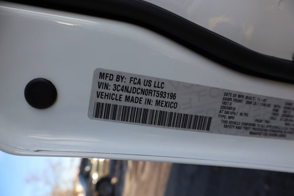 Used 2024 Jeep Compass Limited image 42