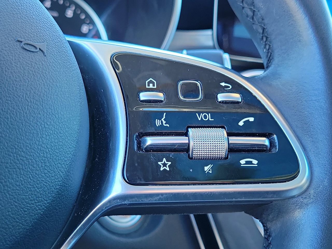 Certified 2021 Mercedes-Benz GLC 300 image 30