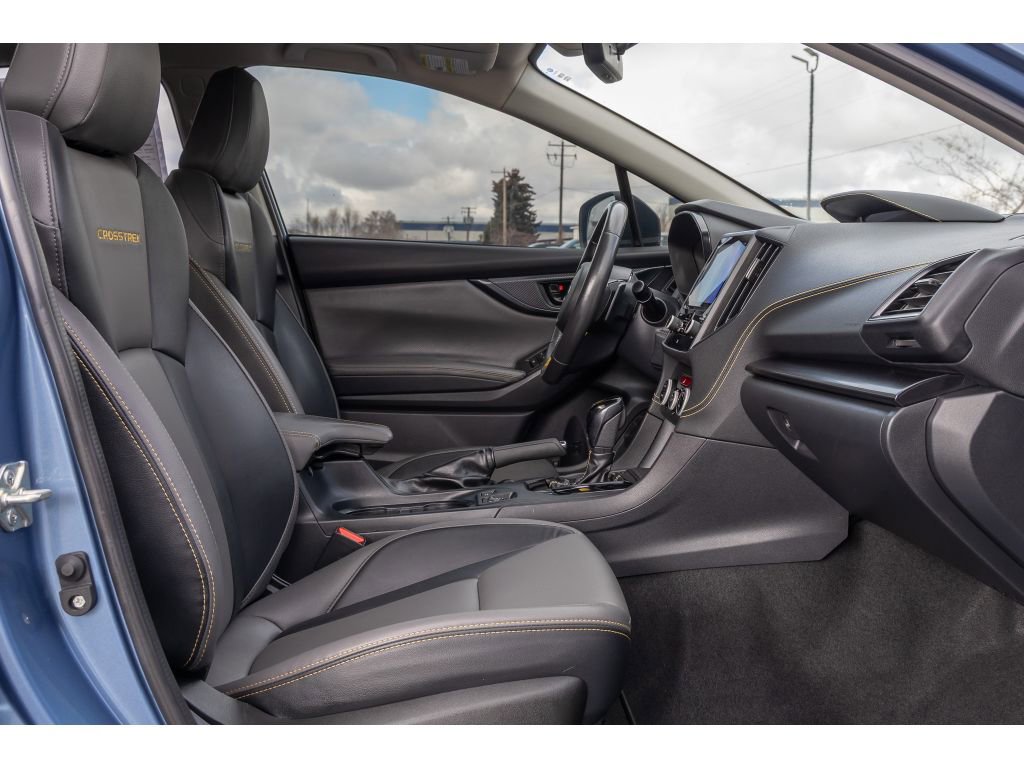 Used 2022 Subaru Crosstrek 2.5i Sport w/ Moonroof Package image 11