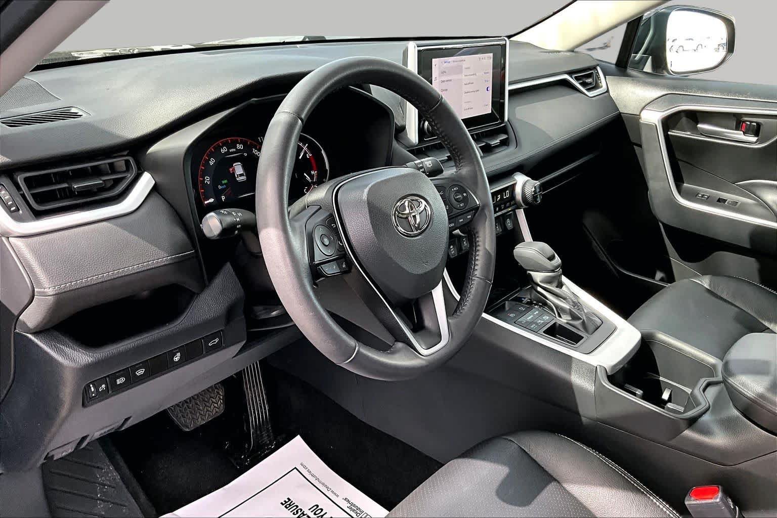 Used 2023 Toyota RAV4 XLE w/ Convenience Package AWD/4WD image 18