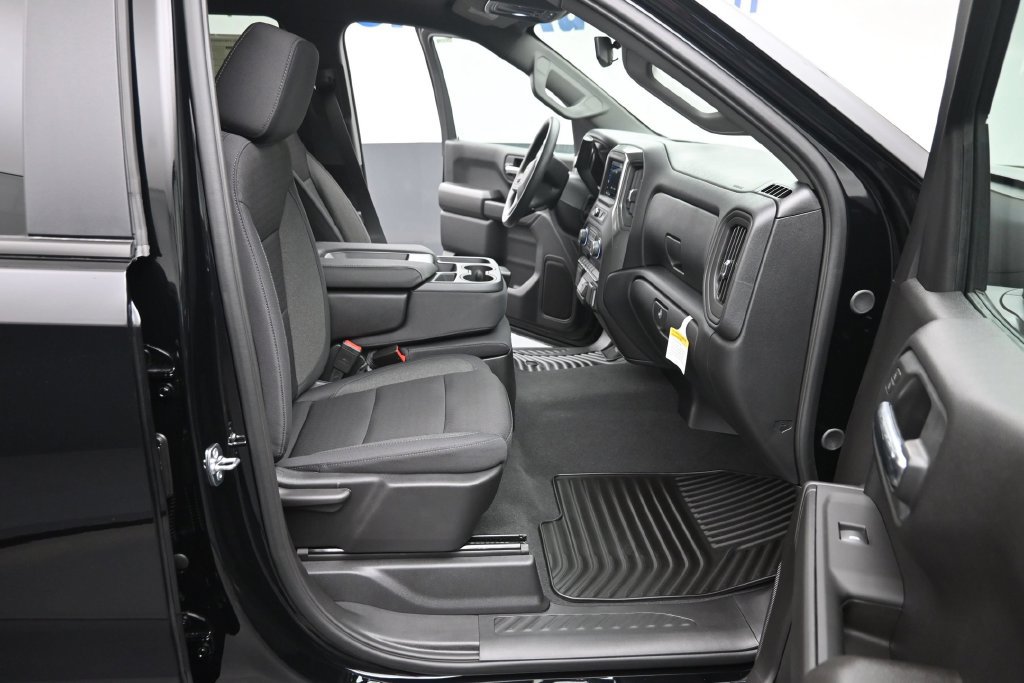 New 2026 Chevrolet Silverado 1500 Custom AWD/4WD image 9