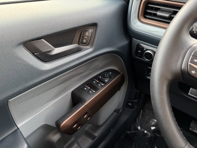 Certified 2024 Ford Maverick Lariat w/ FX4 Off-Road Package image 30