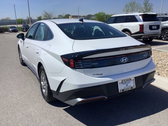 Certified 2026 Hyundai Sonata SE FWD image 8