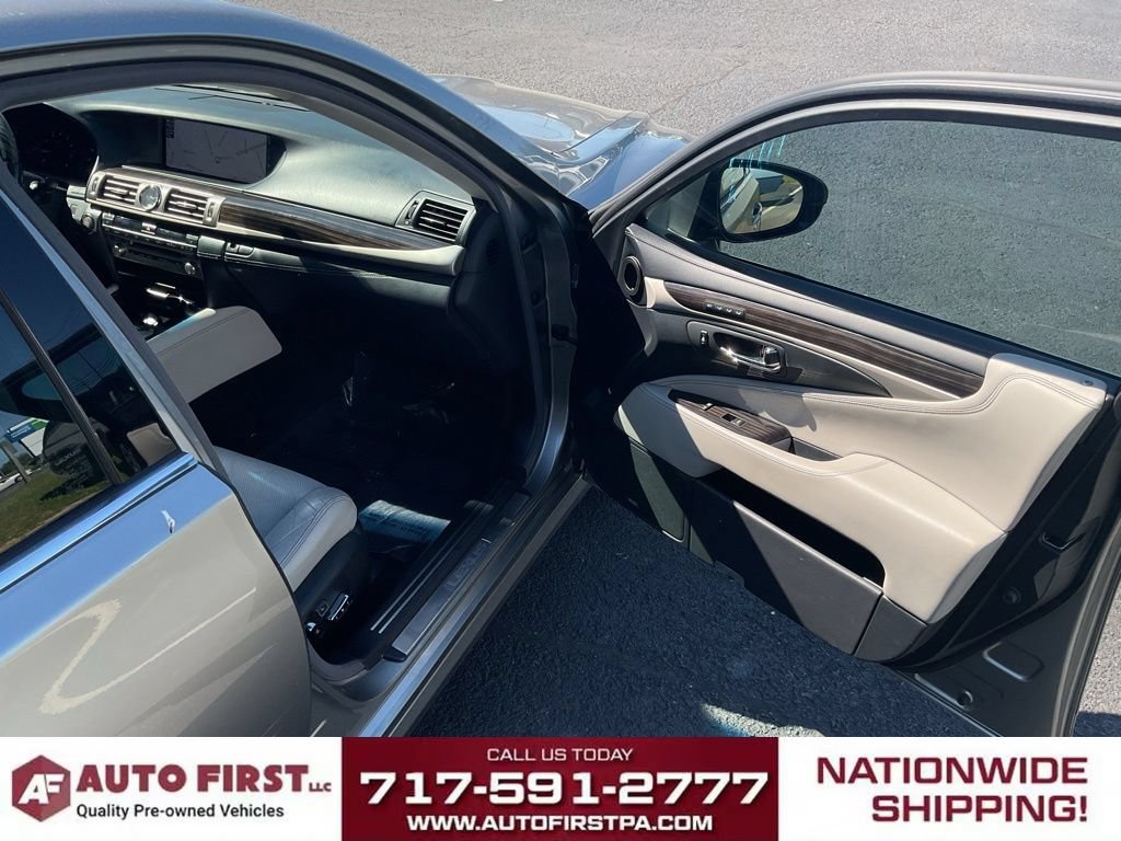 Used 2016 Lexus LS 460 AWD w/ Comfort Package image 13