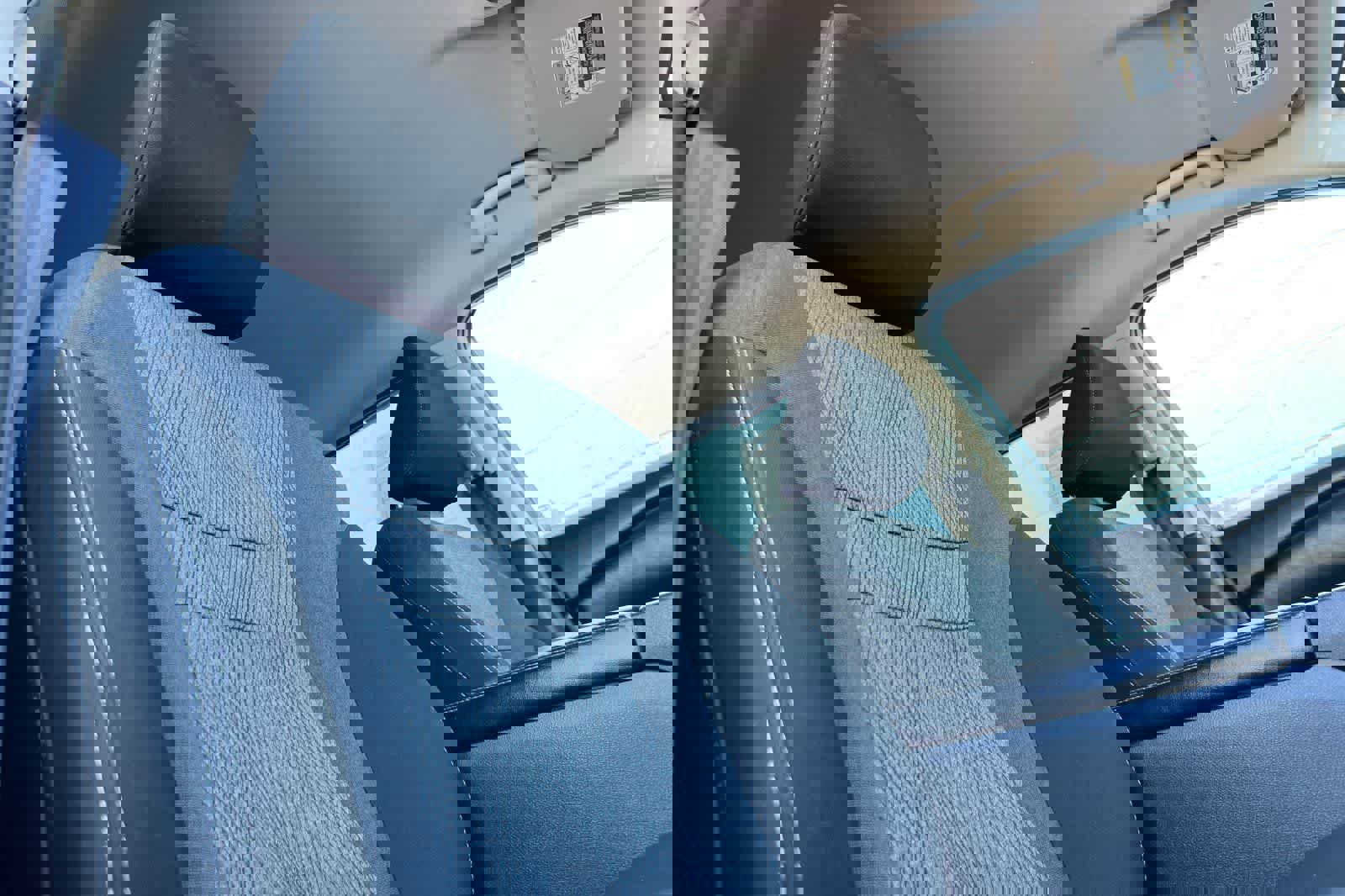 Used 2025 Nissan Rogue SV image 20