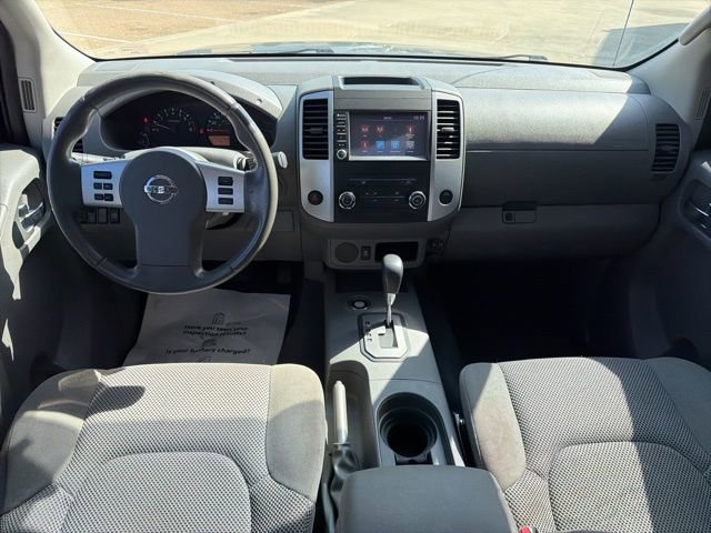 Used 2020 Nissan Frontier SV w/ SV Utility Package image 14