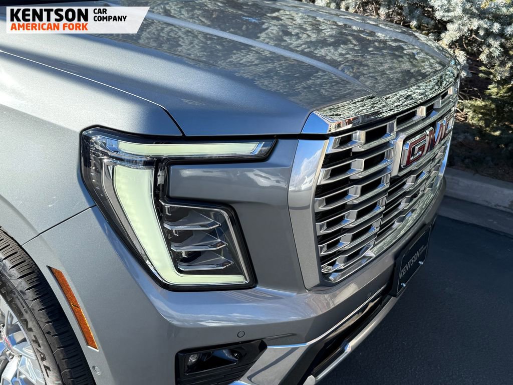 Used 2025 GMC Yukon XL Denali image 14
