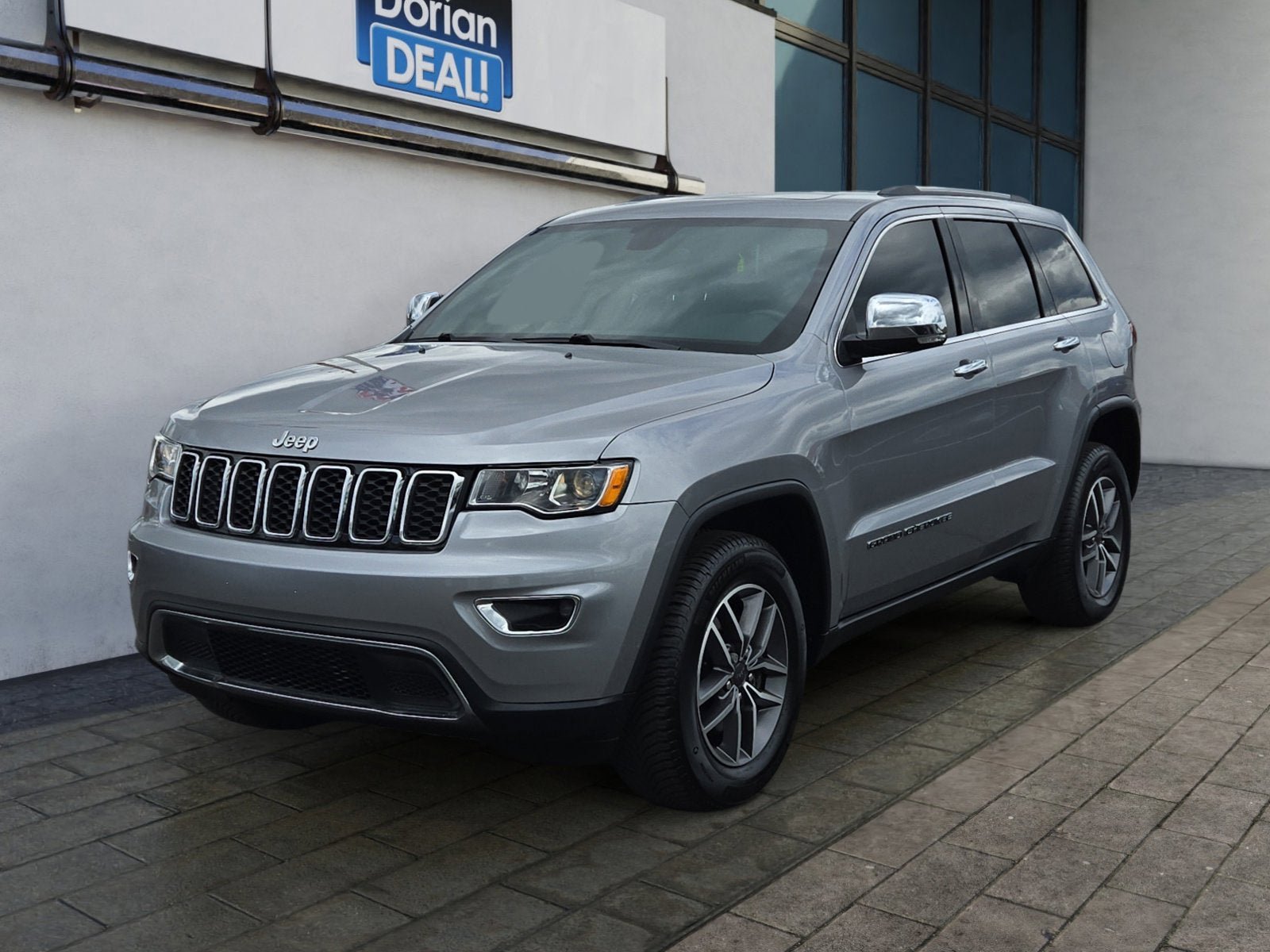 Used 2021 Jeep Grand Cherokee Limited AWD/4WD image 7