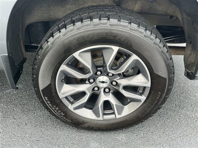 Certified 2021 Chevrolet Silverado 1500 RST image 31