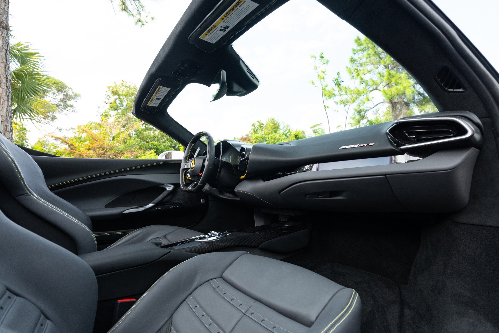 Used 2024 Ferrari 296 GTS RWD image 72