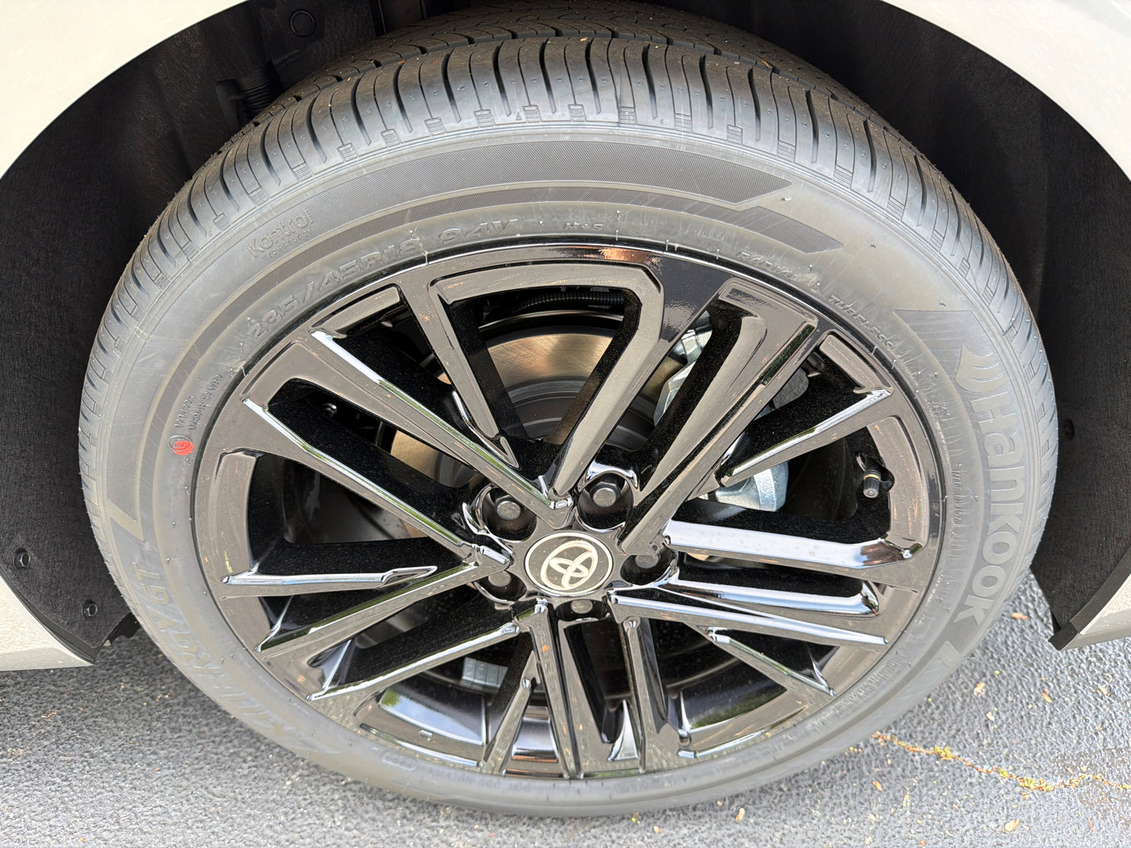 Used 2026 Toyota Camry SE FWD image 19