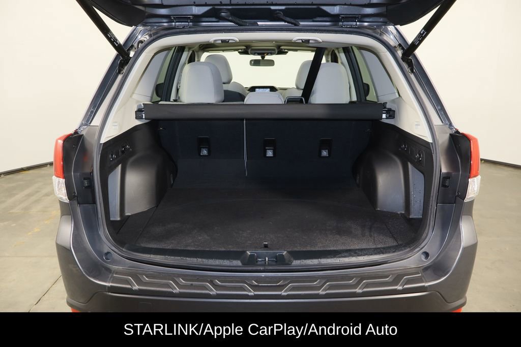 Used 2023 Subaru Forester Premium image 18