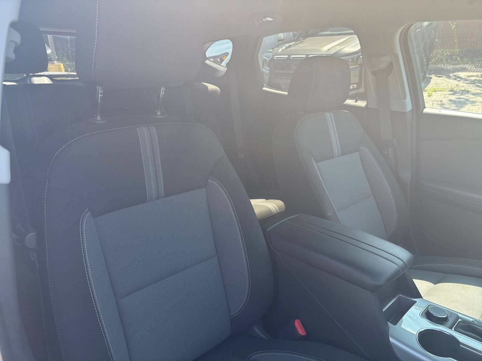 Used 2025 Chevrolet Blazer LT FWD image 31