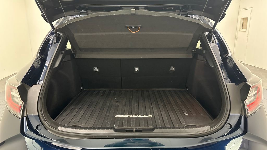 Certified 2019 Toyota Corolla XSE FWD image 12