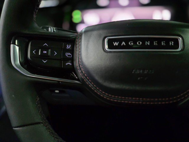 Used 2025 Jeep Wagoneer S Limited image 26