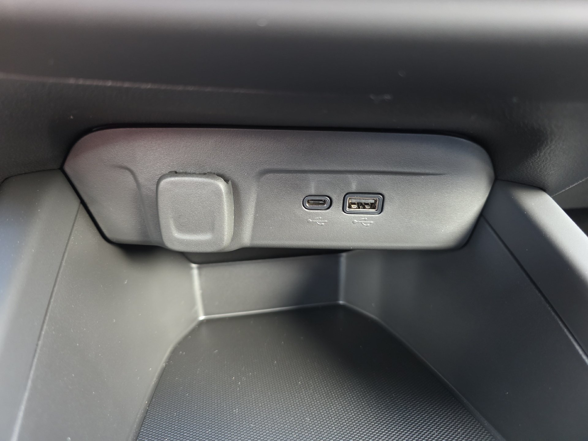 New 2026 Chevrolet Trax RS w/ Driver Confidence Package FWD image 16