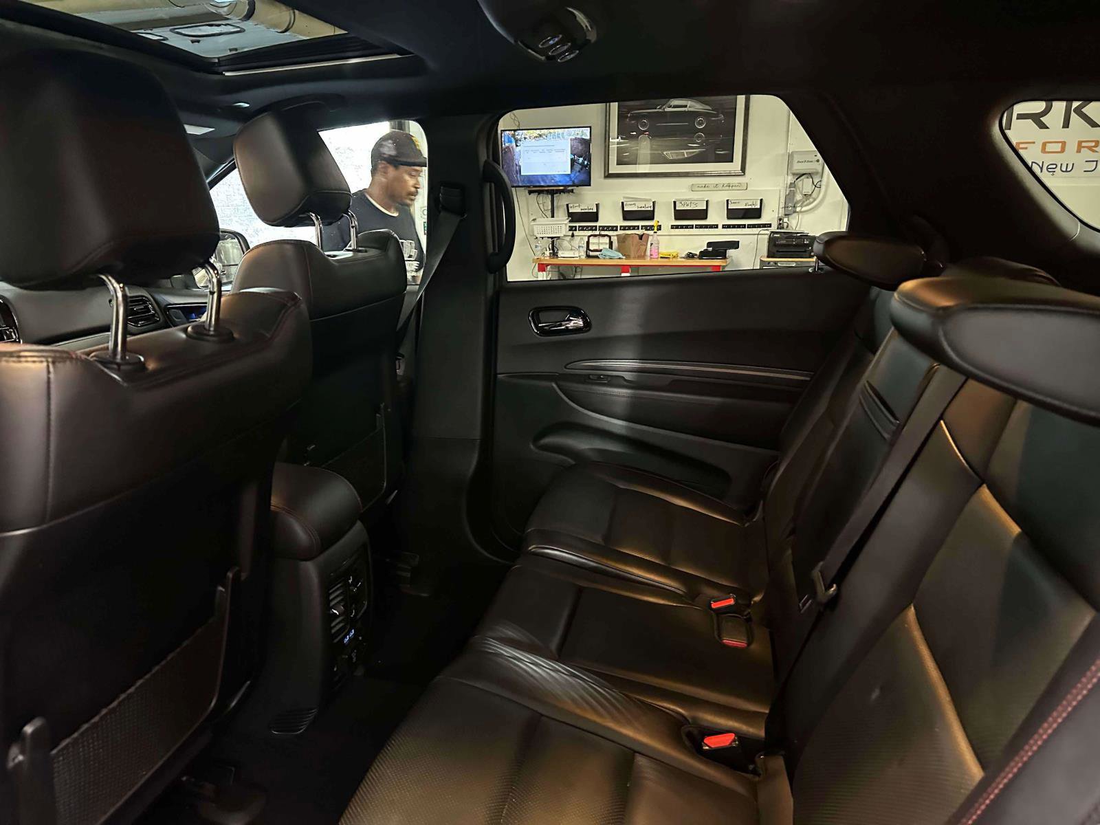 Used 2024 Dodge Durango GT image 9