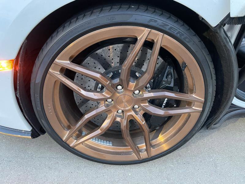 Used 2017 McLaren 570S Coupe RWD image 16