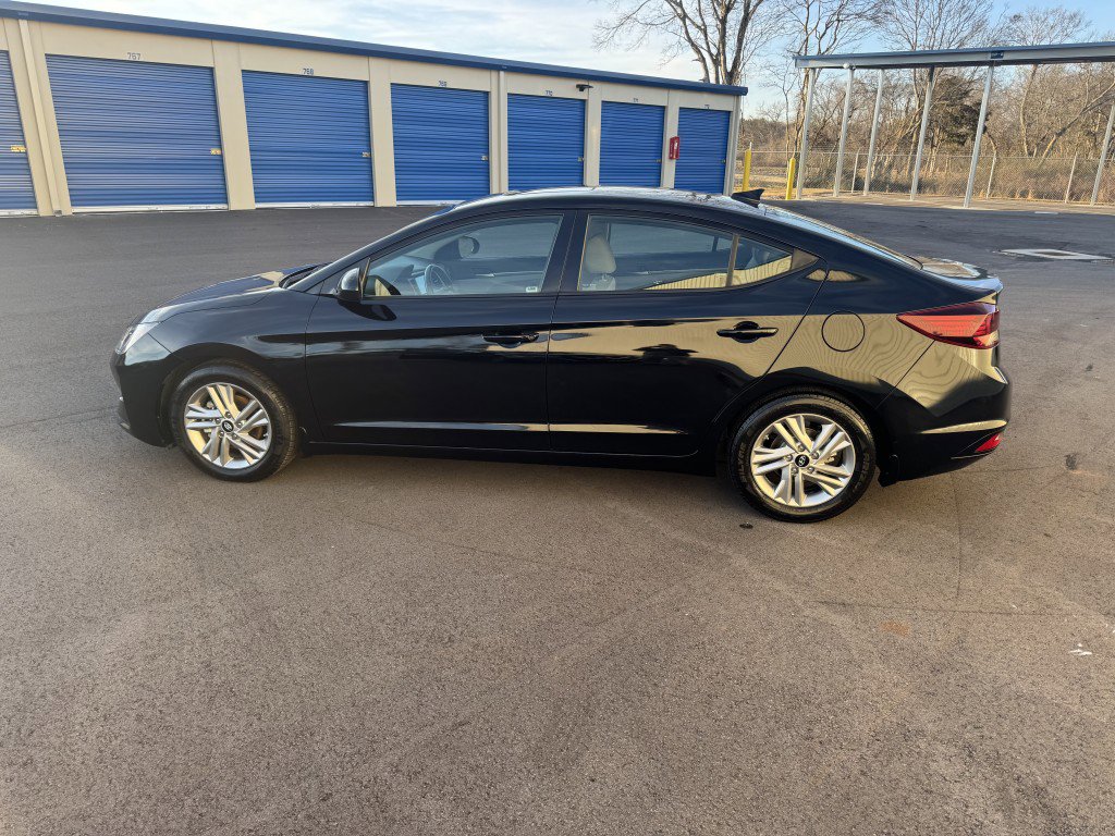 Used 2020 Hyundai Elantra Value Edition FWD image 3