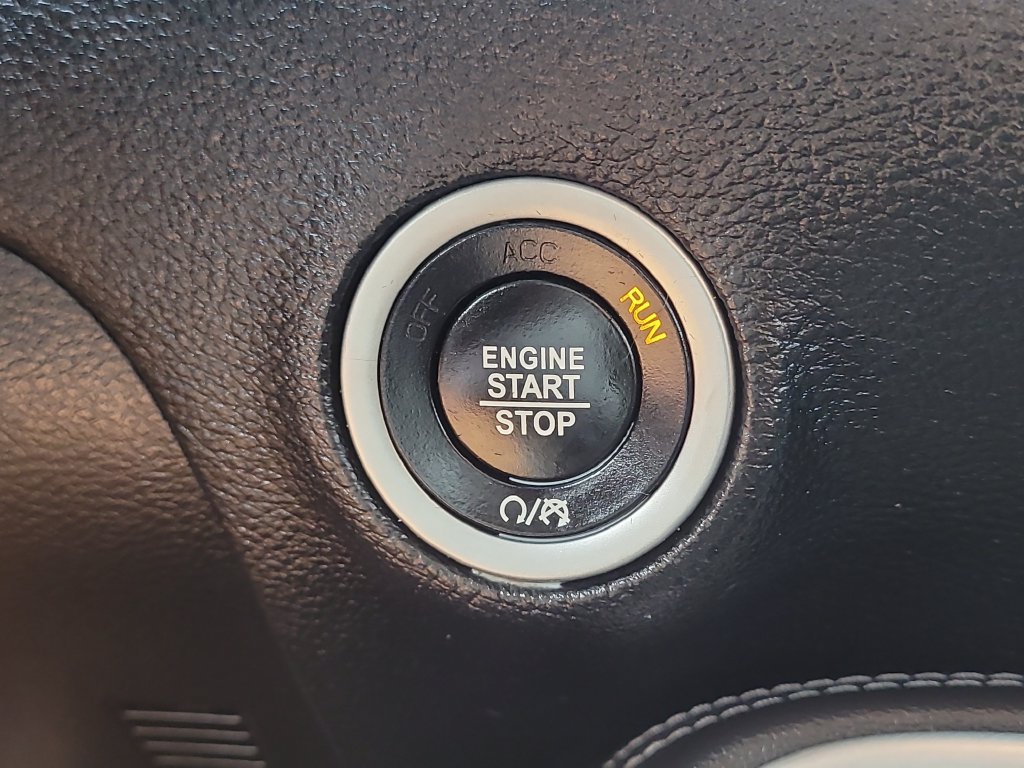 Used 2019 Dodge Challenger SXT w/ Blacktop Package RWD image 23