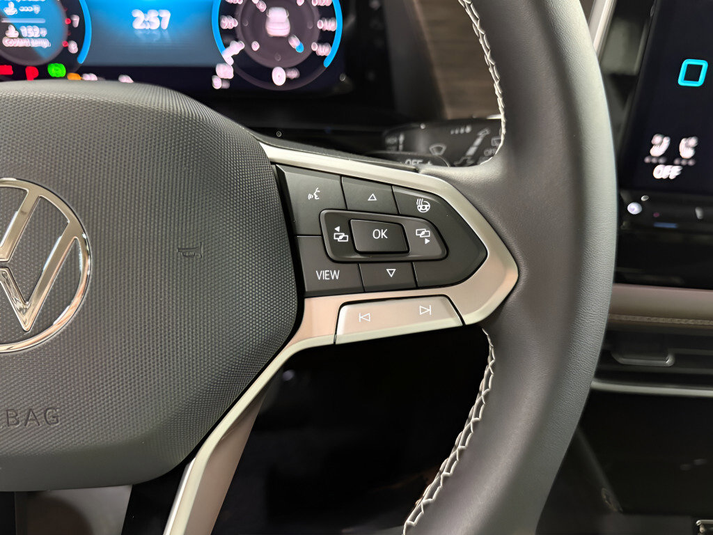 New 2026 Volkswagen Atlas SEL image 13