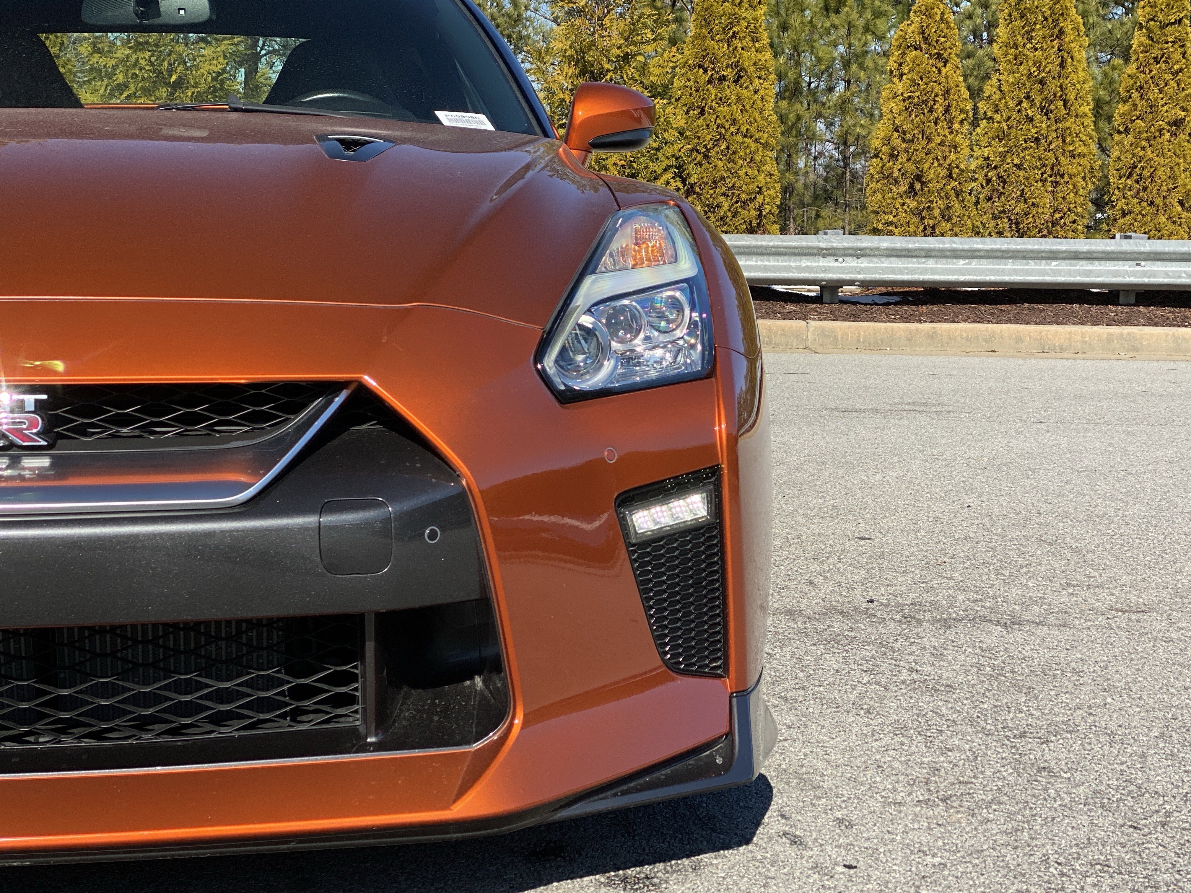 Used 2017 Nissan GT-R Premium image 19