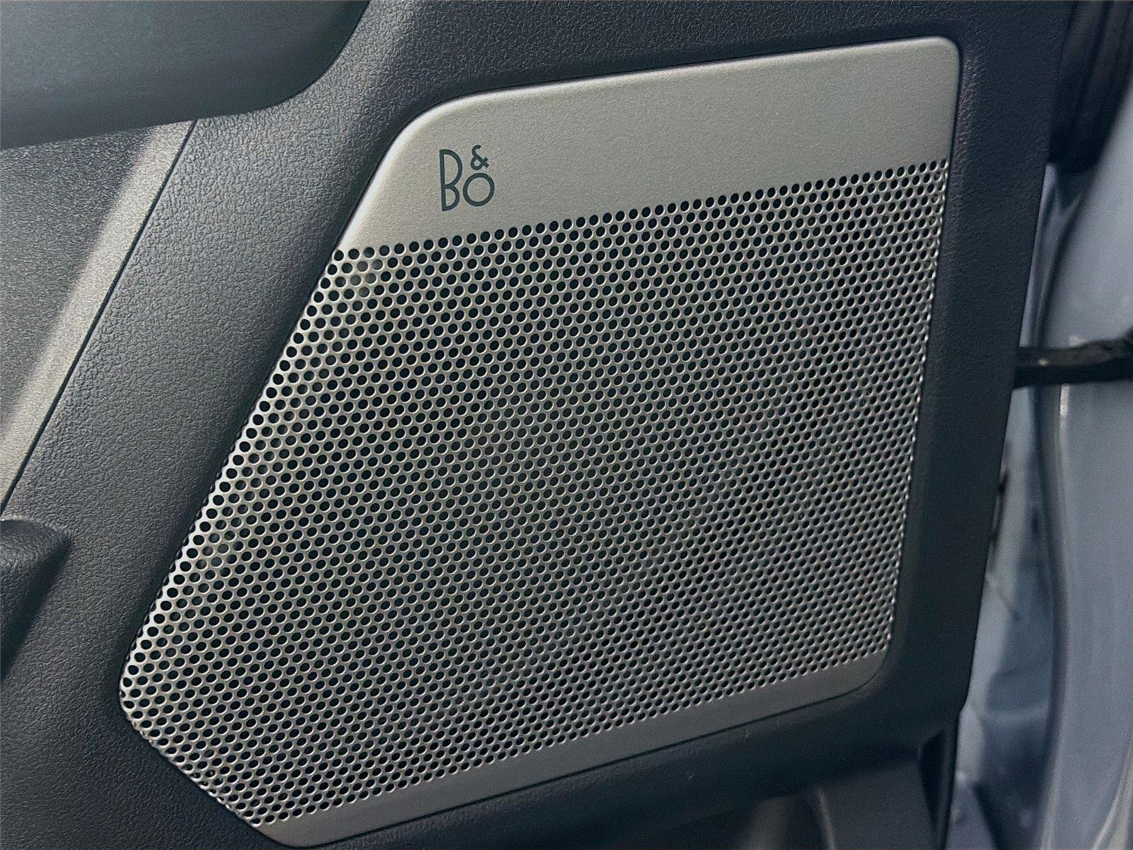 Used 2026 Ford F350 Lariat w/ Black Appearance Package image 20