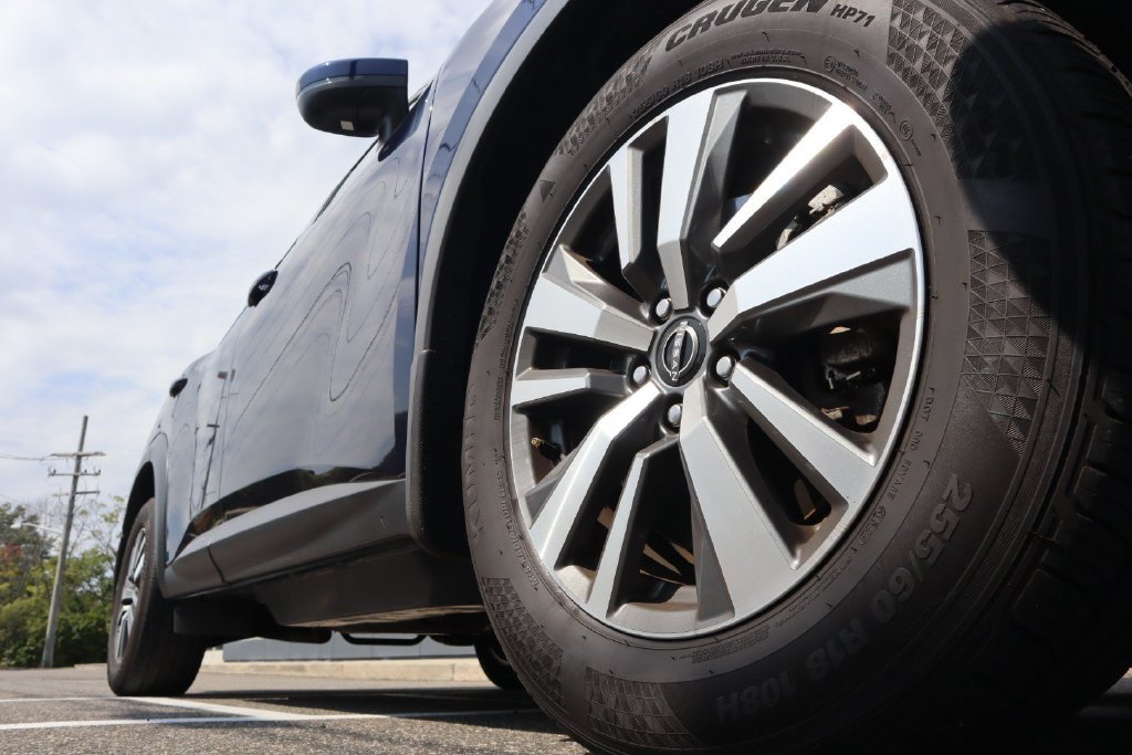 Certified 2024 Nissan Pathfinder SL AWD/4WD image 9
