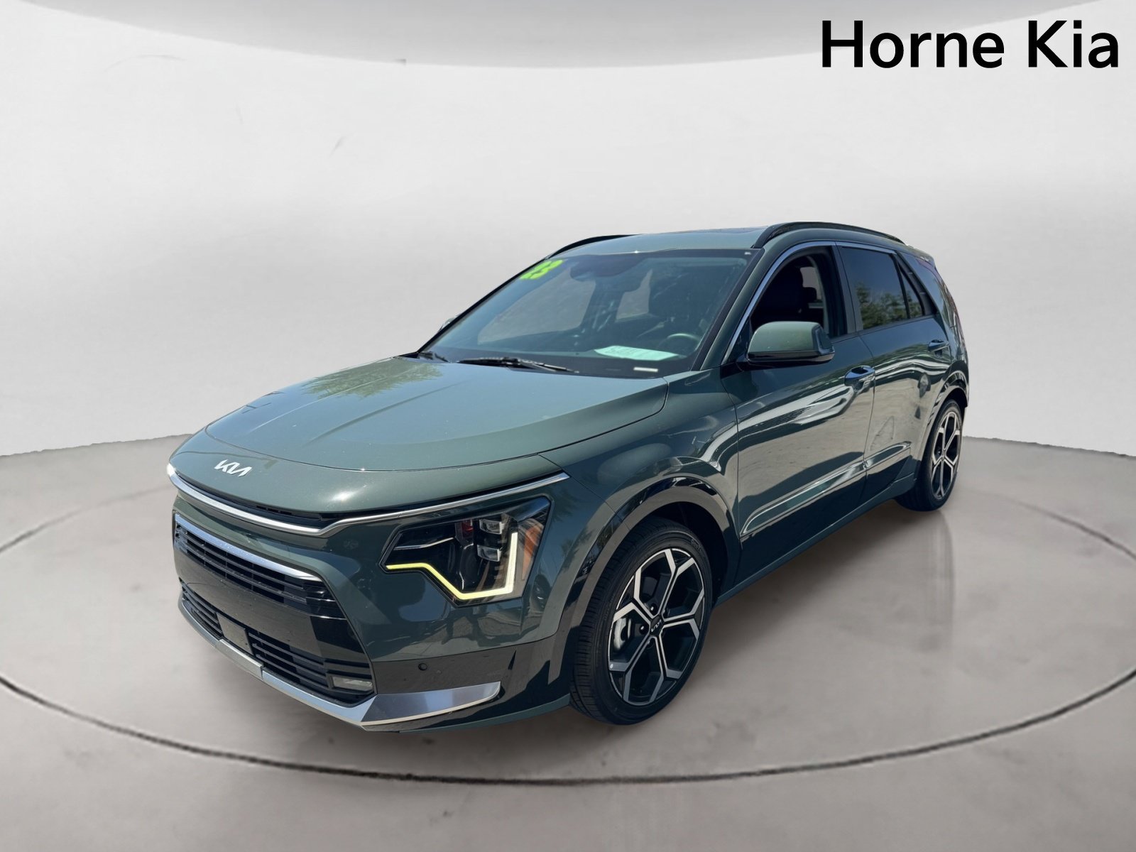 Certified 2023 Kia Niro SX Touring FWD image 7