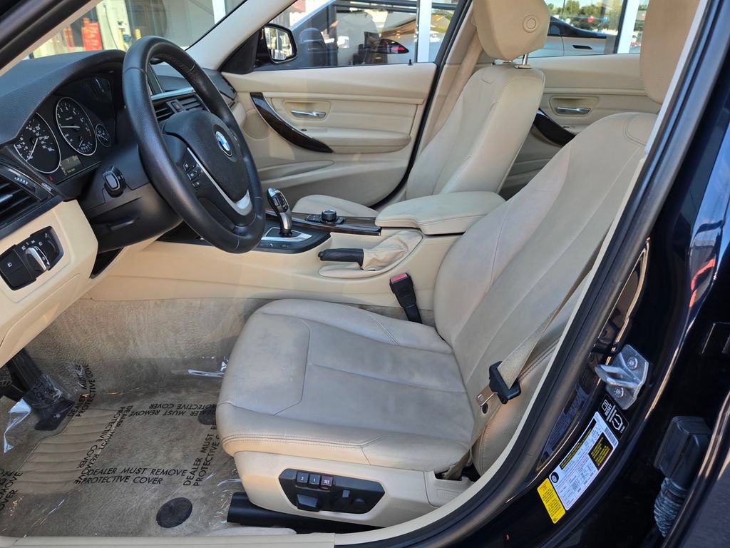 Used 2015 BMW 328i Sedan RWD image 17