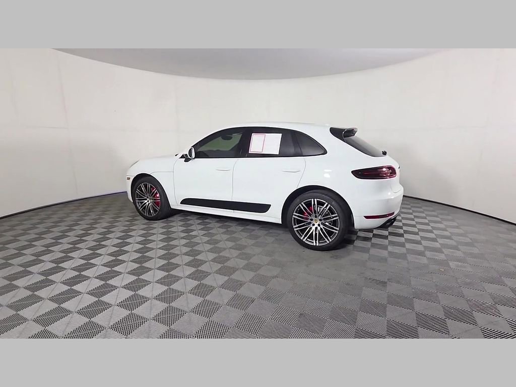 Used 2018 Porsche Macan GTS AWD/4WD image 46