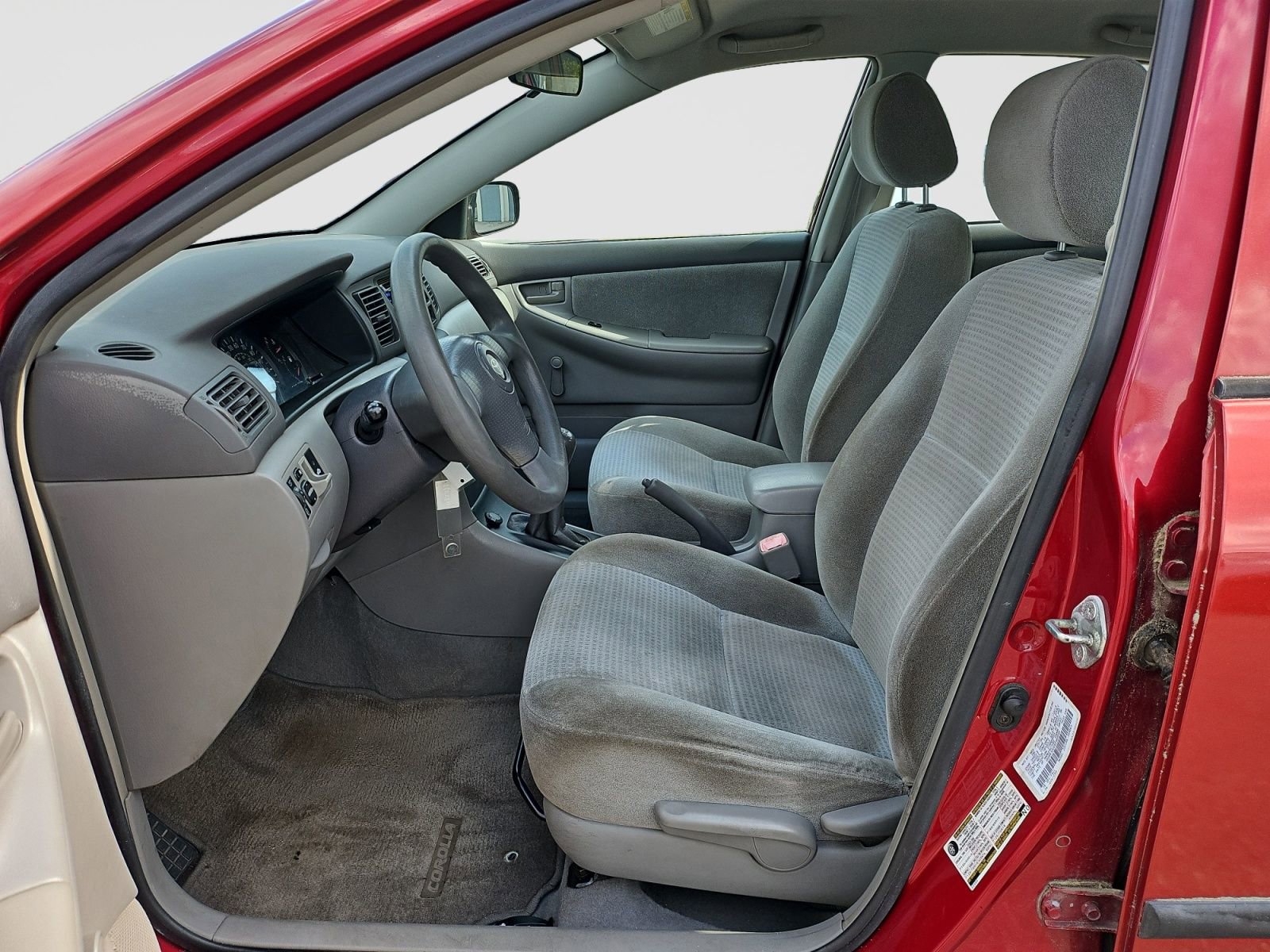 Used 2005 Toyota Corolla CE FWD image 16