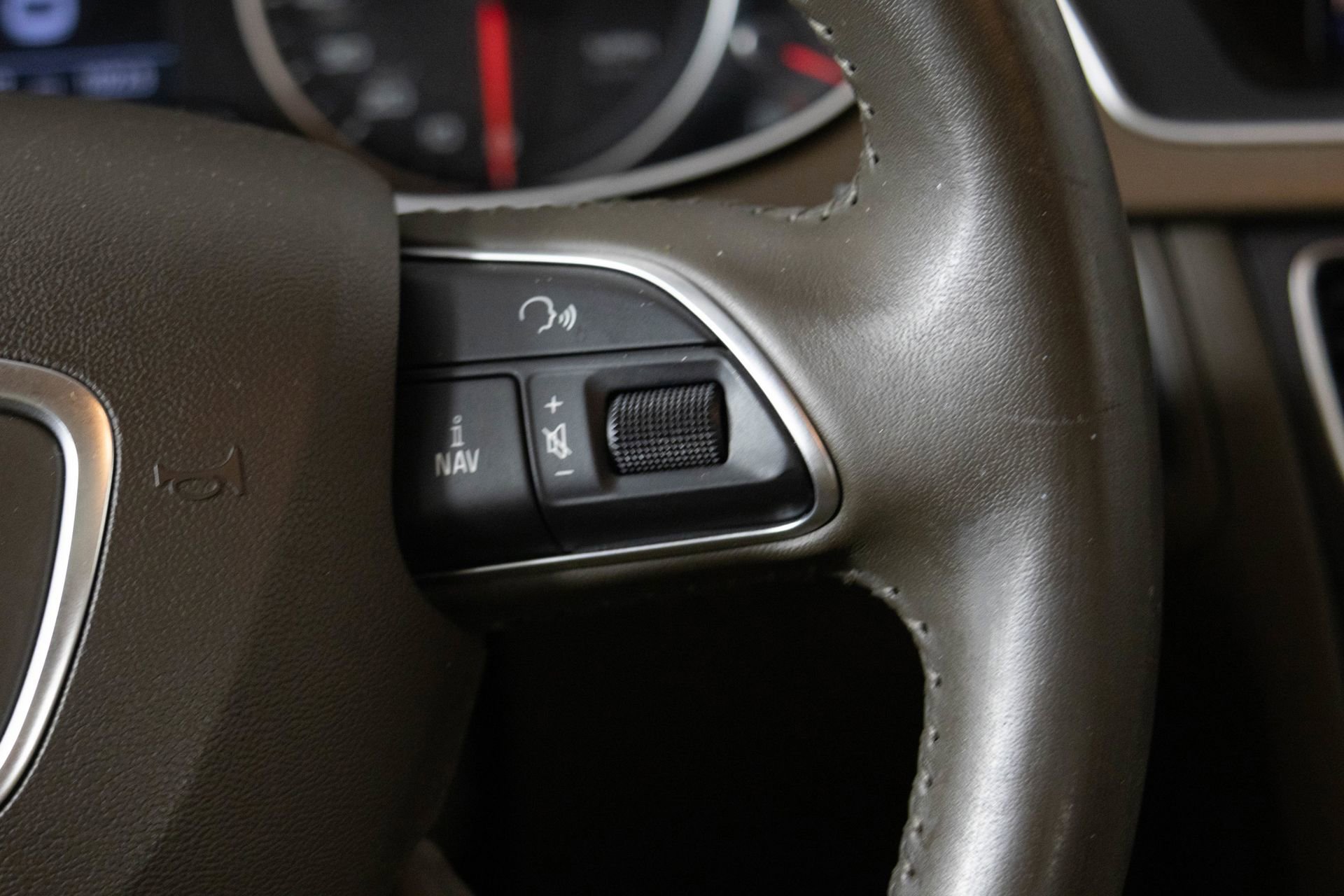 Used 2014 Audi A4 2.0T Premium Plus image 31