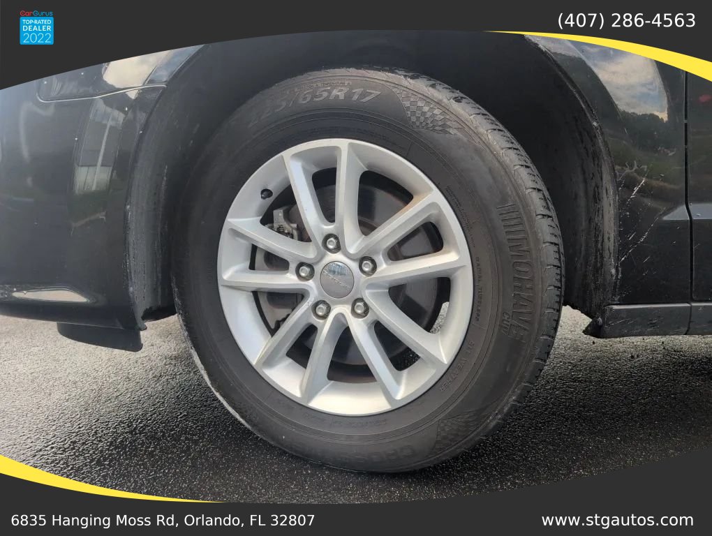 Used 2020 Dodge Grand Caravan SXT FWD image 28