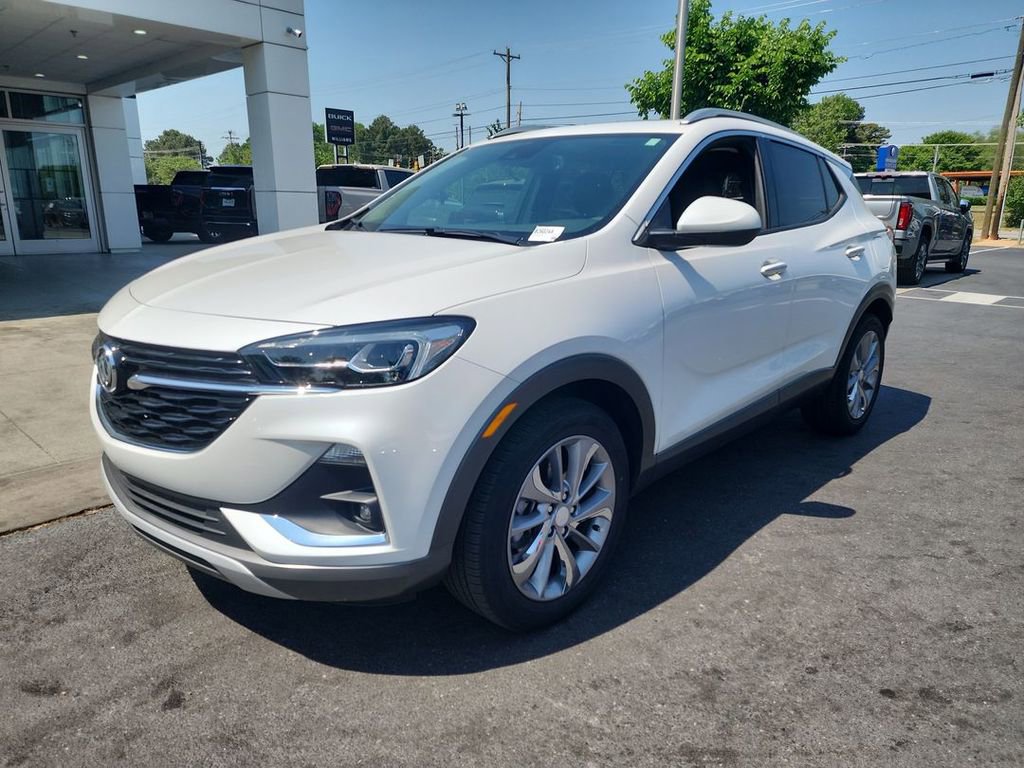 Certified 2023 Buick Encore GX Essence w/ Experience Buick Package FWD image 4