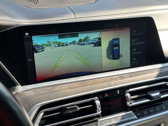 Used 2021 BMW X7 M50i AWD/4WD image 34
